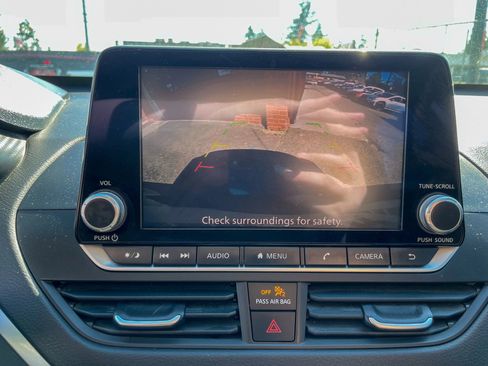 Used 2020 Nissan Altima 2.5 S image 18