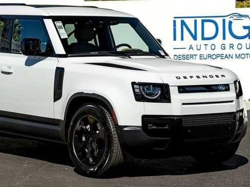 New 2026 Land Rover Defender 110 S AWD/4WD image 5