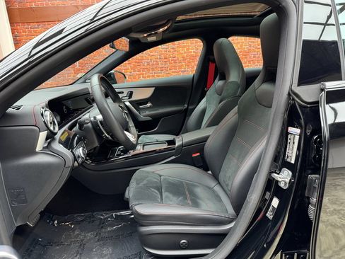 Used 2026 Mercedes-Benz CLA 35 AMG 4MATIC image 24