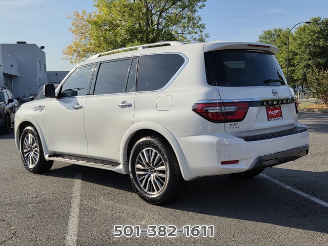 Used 2024 Nissan Armada SL w/ Captain's Chairs Package RWD image 3