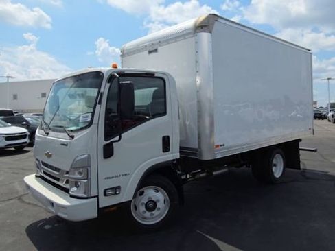 New 2025 Chevrolet Low Cab Forward image 4