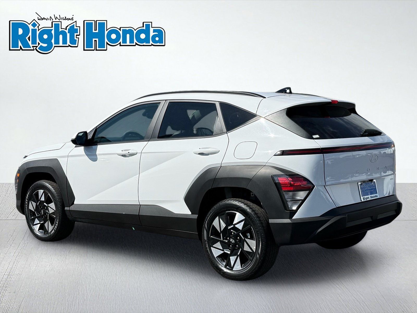 Used 2025 Hyundai Kona SEL AWD/4WD image 4