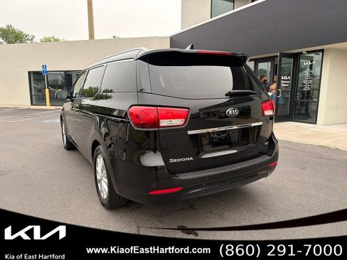 Used 2016 Kia Sedona EX FWD image 9