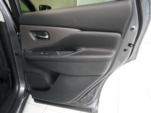 Used 2022 Nissan Murano SV AWD/4WD image 28