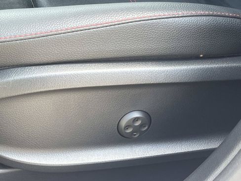 Certified 2025 Mercedes-Benz GLA 35 AMG 4MATIC image 23