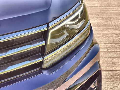 Used 2021 Volkswagen Tiguan SEL Premium R-Line AWD/4WD image 24