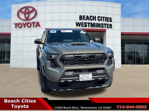Certified 2024 Toyota Tacoma TRD Sport AWD/4WD image 3