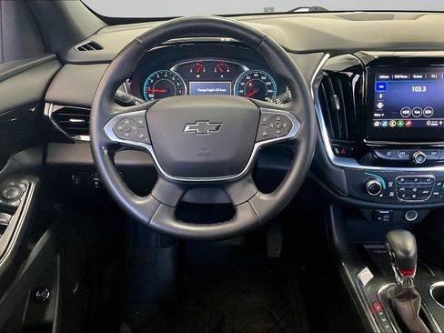 Used 2023 Chevrolet Traverse RS w/ LPO, Floor Liner Package image 8