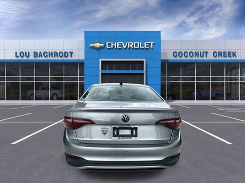 Used 2024 Volkswagen Jetta S image 7