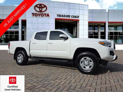 Certified 2023 Toyota Tacoma SR AWD/4WD image 1