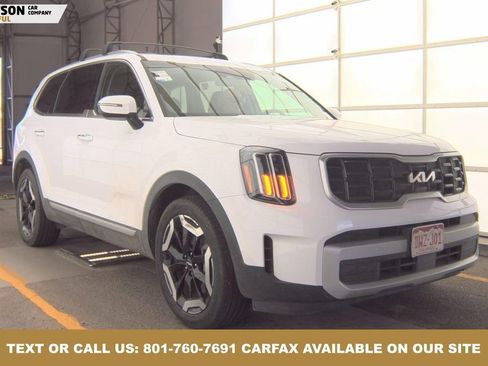 Used 2025 Kia Telluride S image 14