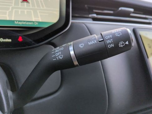 New 2026 Land Rover Range Rover SE image 27