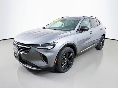 Used 2022 Buick Envision Essence w/ Technology Package I image 3