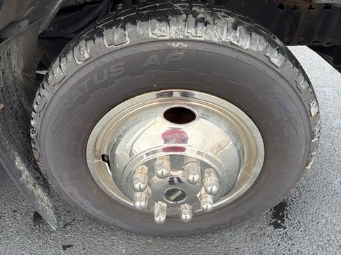 Used 2019 Ford E-350 and Econoline 350 Super Duty w/ Shuttle Bus Prep Package image 23