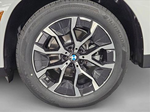 Used 2026 BMW X3 xDrive30 image 16