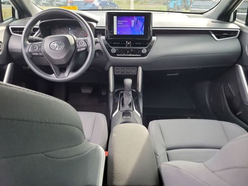 Used 2025 Toyota Corolla Cross AWD Hybrid image 11