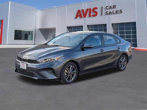 Used 2024 Kia Forte LXS image 1