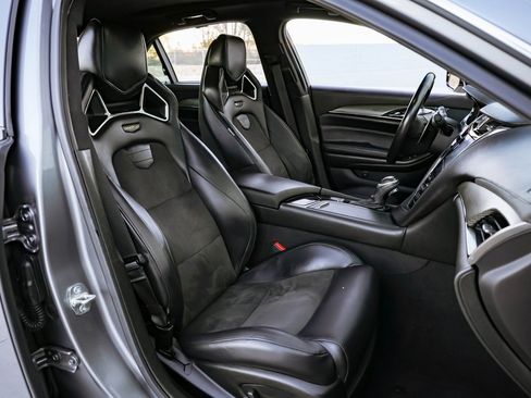 Used 2019 Cadillac CTS V w/ Carbon Fiber Package image 26