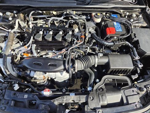 Used 2024 Honda Civic Touring image 31