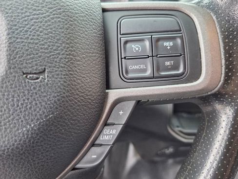 Used 2022 RAM 2500 Tradesman RWD image 31