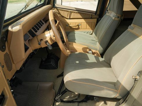 Used 1988 Jeep Wrangler Sahara AWD/4WD image 21