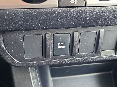 Used 2020 Toyota Tacoma SR image 16