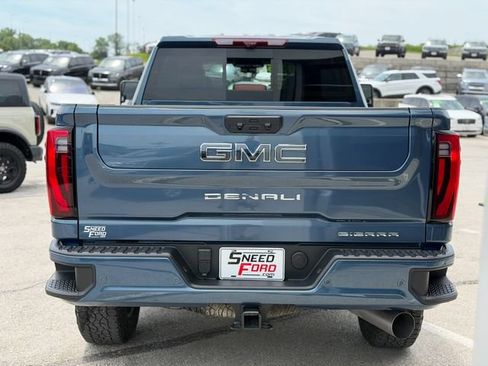 Used 2025 GMC Sierra 3500 Denali Ultimate AWD/4WD image 6