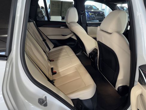 Certified 2024 BMW X3 sDrive30i w/ M Sport Package image 12