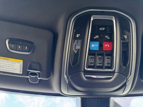 Used 2024 Jeep Grand Cherokee Limited 4xe image 27