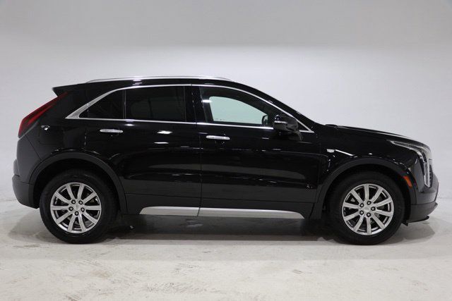 Used 2023 Cadillac XT4 Premium Luxury w/ Driver Assist Package AWD/4WD image 8