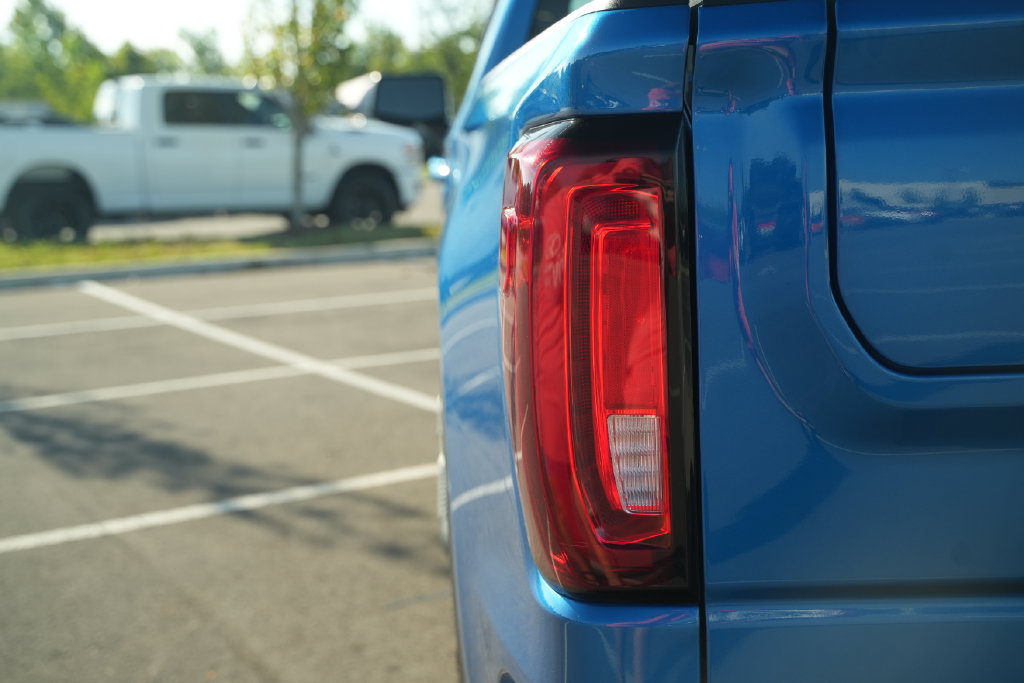 Used 2022 GMC Sierra 1500 AT4 w/ AT4 Premium Package AWD/4WD image 50