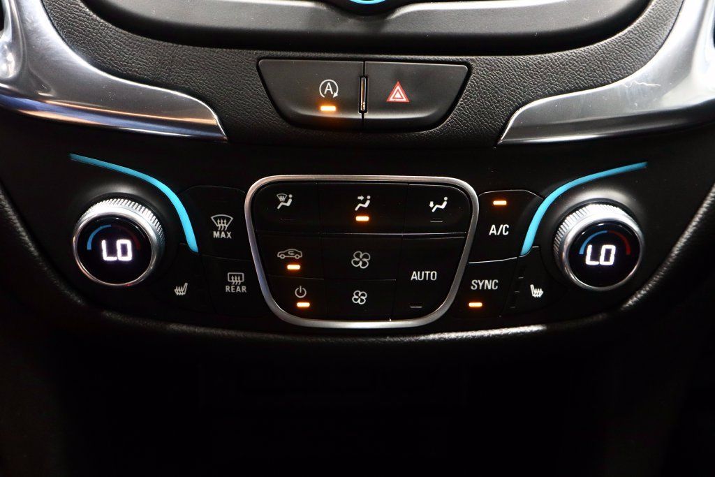 Used 2024 Chevrolet Equinox LT w/ LPO, Floor Liner Package FWD image 29