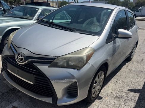 Used 2015 Toyota Yaris L FWD image 1