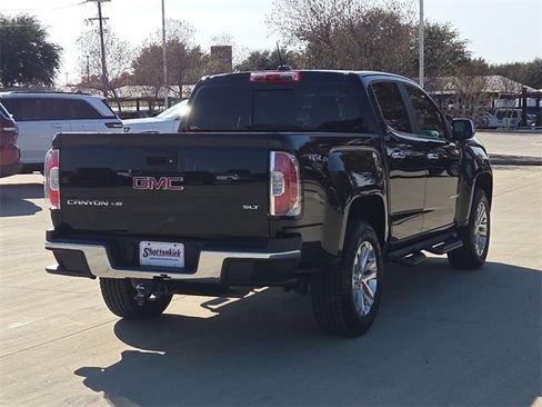 Used 2018 GMC Canyon SLT w/ Trailering Package image 8