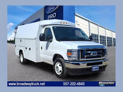 Used 2025 Ford E-350 and Econoline 350 Super Duty w/ Power Equipment Group