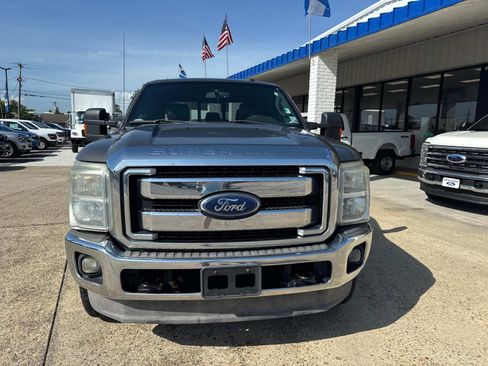 Used 2012 Ford F250 Lariat w/ Lariat Ultimate Pkg image 2