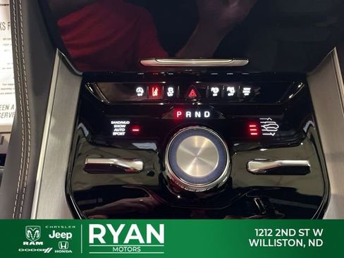 New 2025 Jeep Wagoneer Series II w/ Convenience Group I image 35