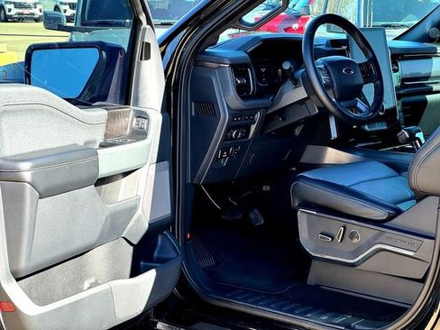 Certified 2022 Ford F150 Lightning Lariat image 8