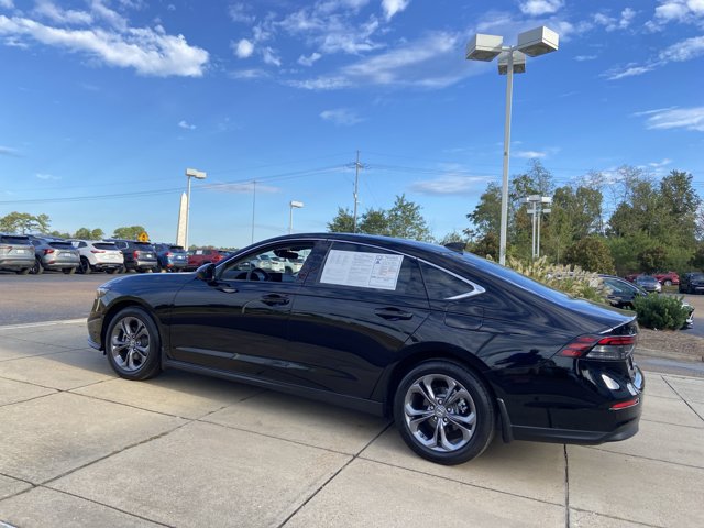 Used 2024 Honda Accord EX image 8