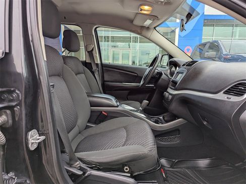 Used 2012 Dodge Journey SXT w/ Flexible Seating Group image 36