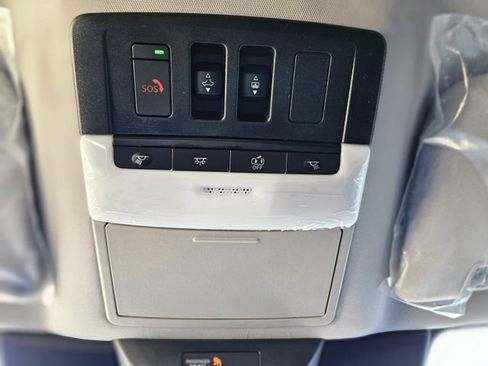 New 2026 Nissan Pathfinder Platinum w/ Cargo Package FWD image 27