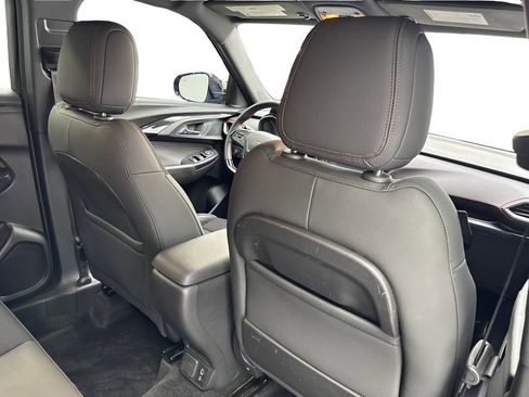 Used 2023 Chevrolet TrailBlazer RS w/ Convenience Package AWD/4WD image 41