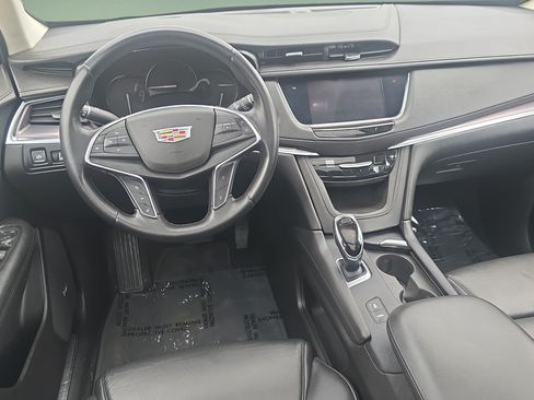 Used 2019 Cadillac XT5 Premium Luxury FWD image 14