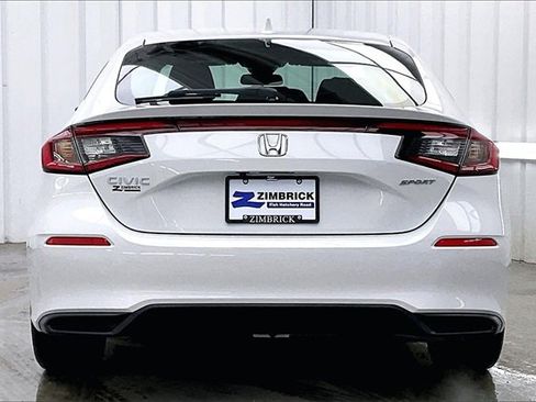 Certified 2025 Honda Civic Sport image 4