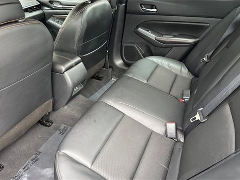 Used 2022 Nissan Altima 2.5 SR image 14