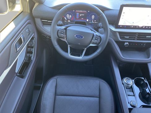 New 2026 Ford Explorer Platinum RWD image 14