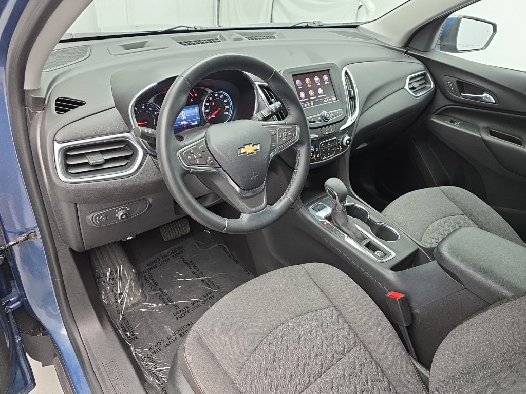 Used 2024 Chevrolet Equinox LT AWD/4WD image 16