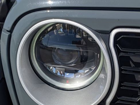 Certified 2026 Jeep Wrangler Sahara image 7