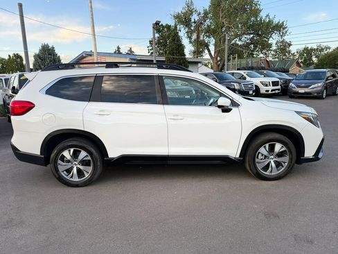 Used 2024 Subaru Ascent Premium w/ Convenience Package AWD/4WD image 10
