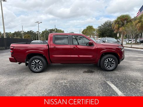 Certified 2024 Nissan Frontier SL w/ Technology Package image 3